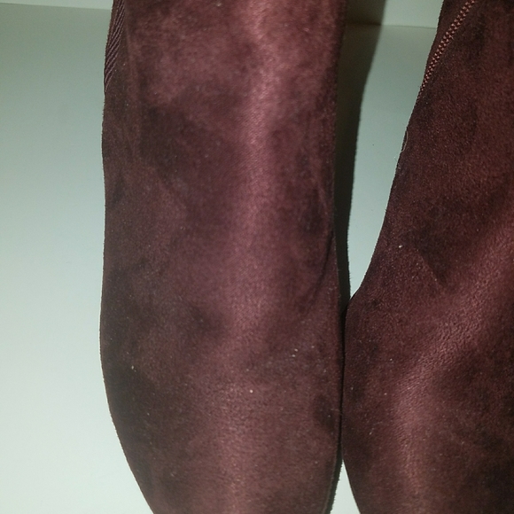 Impo suede like, size 8.5, never worn - Picture 4 of 10